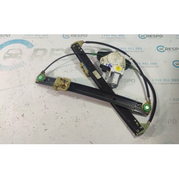 ELEVALUNAS DELANTERO DERECHO 8K0837462 