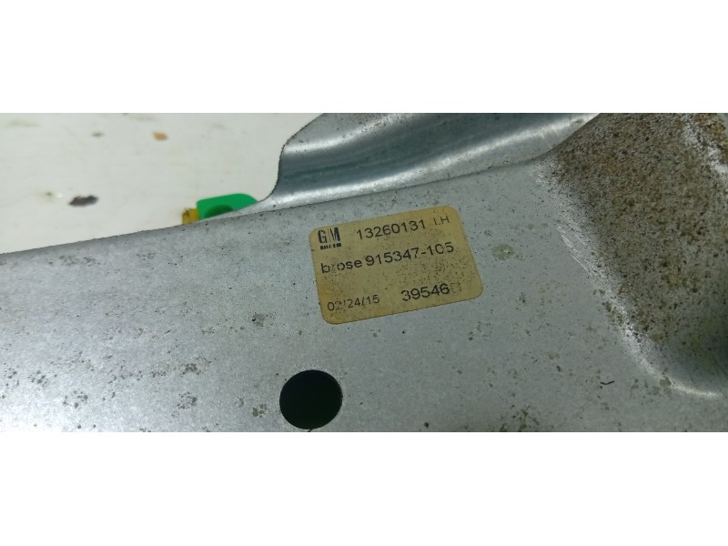 ELEVALUNAS TRASERO IZQUIERDO 13260131  - imagen 2