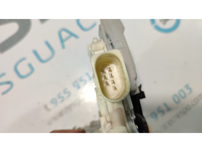 CERRADURA PUERTA DELANTERA DERECHA 8E1837016AA  - imagen 4