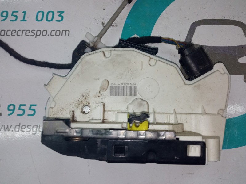 CERRADURA PUERTA TRASERA IZQUIERDA 6J0839015A  - imagen 2