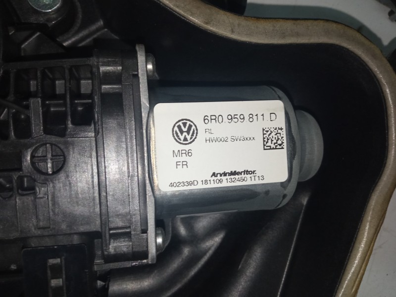 ELEVALUNAS TRASERO IZQUIERDO 6J4839401C  - imagen 2