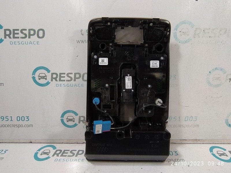 LUZ INTERIOR 4G0947135F  - imagen 3