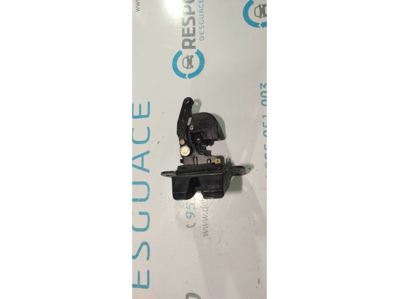 CERRADURA MALETERO / PORTON 812302B000  - imagen 1