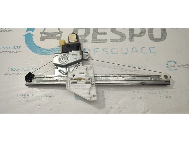 ELEVALUNAS TRASERO IZQUIERDO  - imagen 1