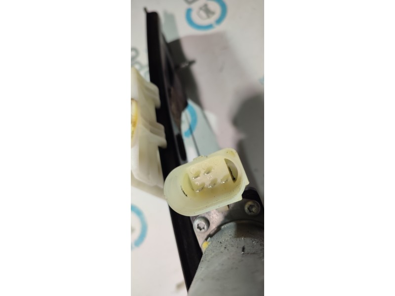 ELEVALUNAS TRASERO DERECHO 7242556  - imagen 3