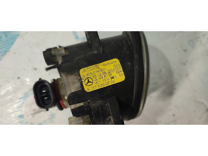 FARO ANTINIEBLA IZQUIERDO A2518200756  - imagen 2