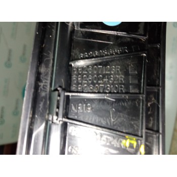 REJILLA AIREADORA 682603655R  - miniatura 2