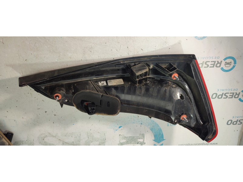 PILOTO TRASERO DERECHO 8R0945094C  - imagen 3