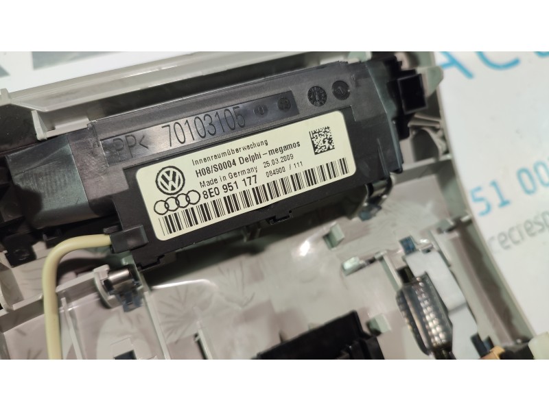 LUZ INTERIOR 8E0947135D  - imagen 2