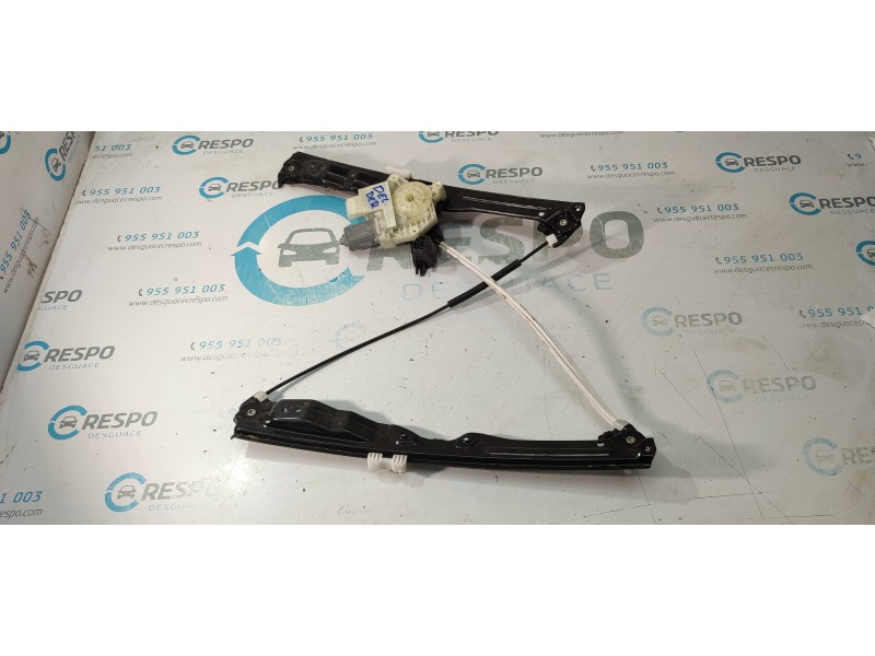 ELEVALUNAS DELANTERO DERECHO 122425AVG  - imagen 1