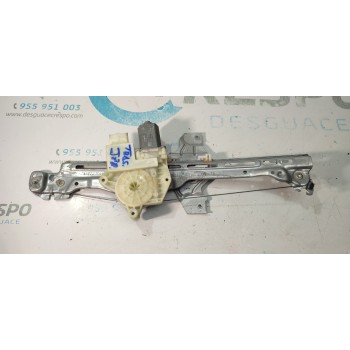 ELEVALUNAS TRASERO IZQUIERDO 122422ARG 