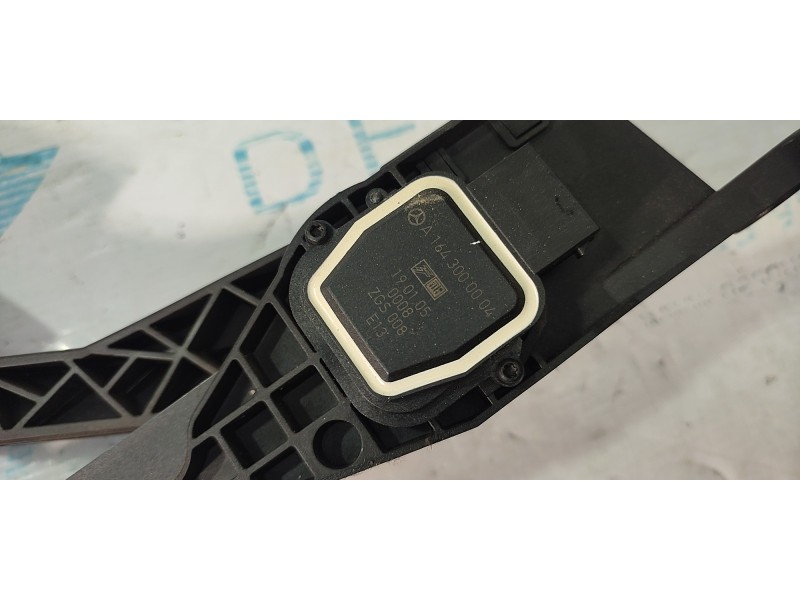 POTENCIOMETRO PEDAL A1643000004  - imagen 2