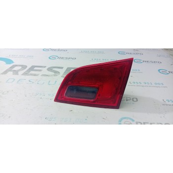 PILOTO TRASERO DERECHO INTERIOR 366900804 