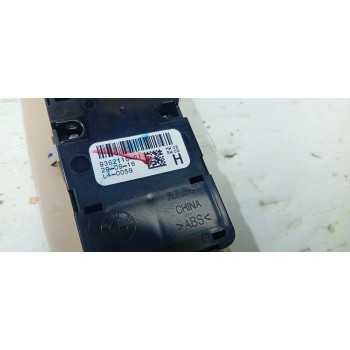 MANDO ELEVALUNAS DELANTERO IZQUIERDO 9362116  - miniatura 3