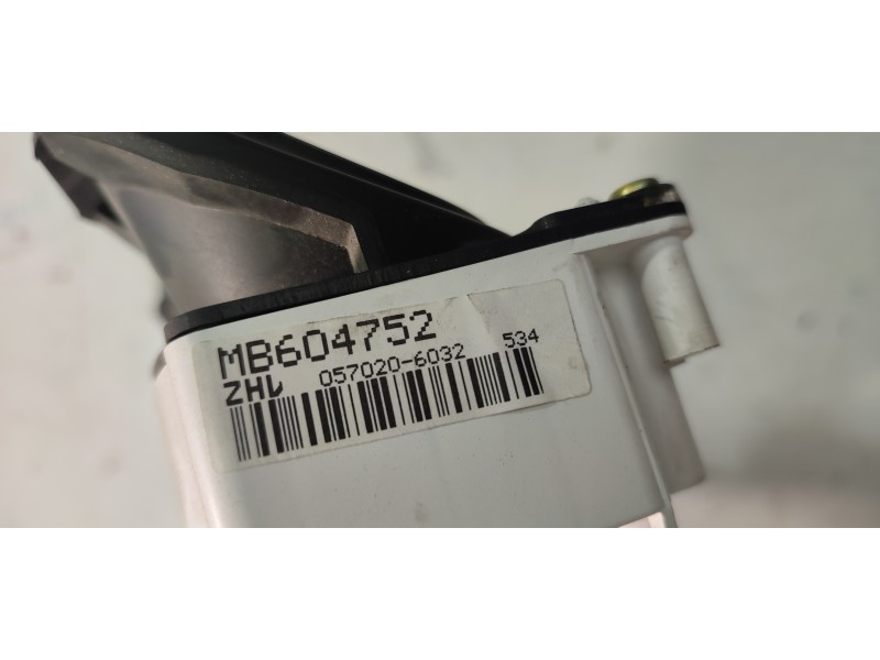 CUADRO INSTRUMENTOS MB604752  - imagen 2