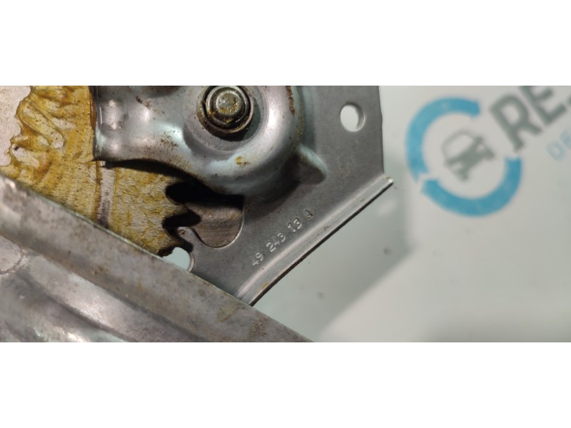 ELEVALUNAS TRASERO DERECHO 4921313A  - imagen 2