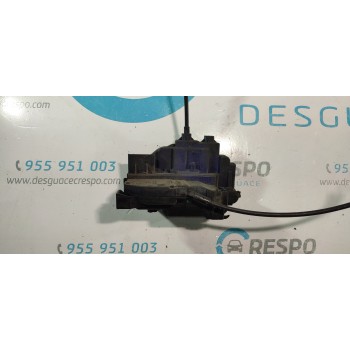 CERRADURA PUERTA TRASERA IZQUIERDA 825030032R 