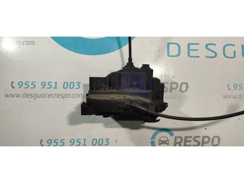 CERRADURA PUERTA TRASERA IZQUIERDA 825030032R  - imagen 1
