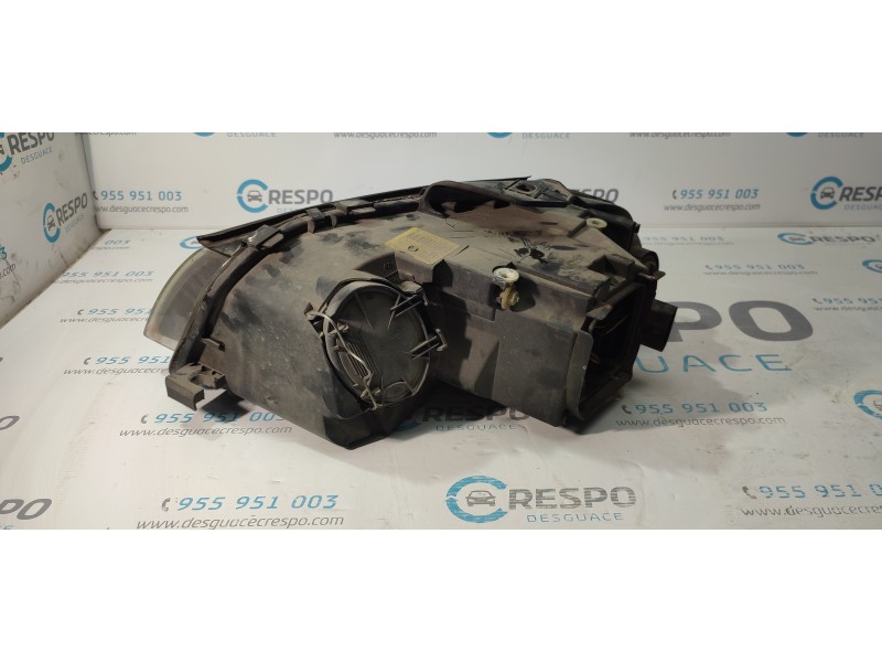 FARO DERECHO 8P0941004A  - imagen 2