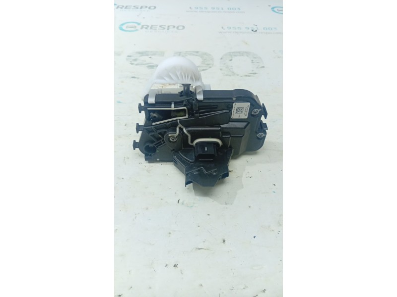 CERRADURA PUERTA DELANTERA DERECHA PX7AA21812DB / 2725390  - imagen 1