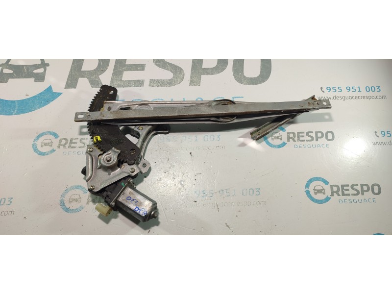 ELEVALUNAS DELANTERO DERECHO 827301HB1A  - imagen 1