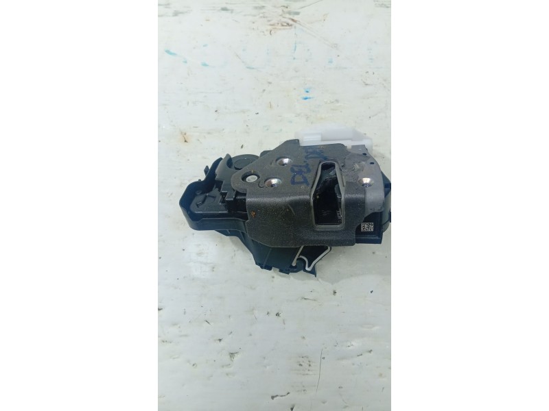 CERRADURA PUERTA DELANTERA DERECHA PX7AA21812DB / 2725390  - imagen 3