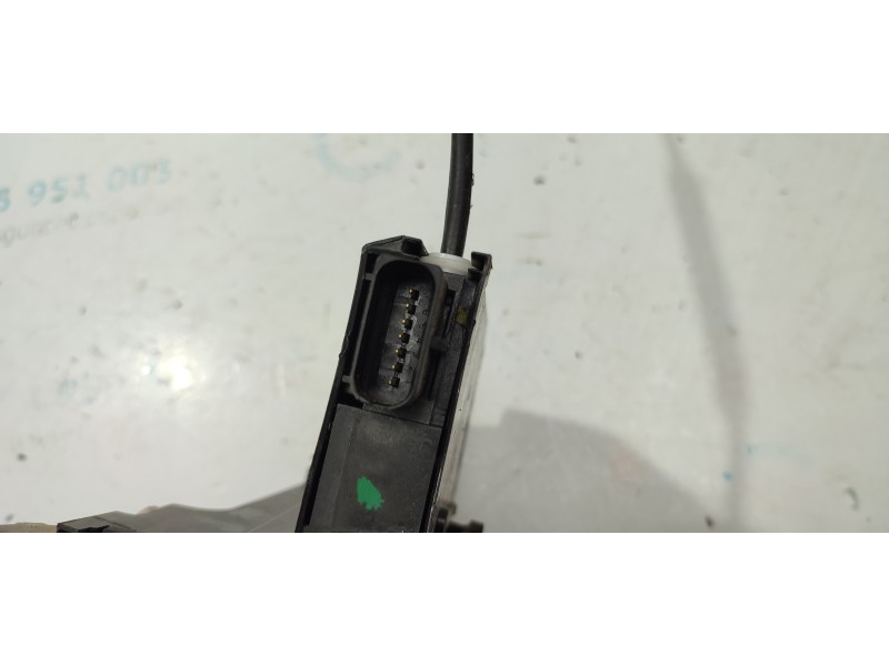 CERRADURA PUERTA DELANTERA DERECHA 9810309380  - imagen 2