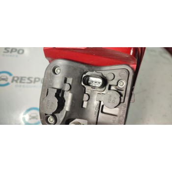 PILOTO TRASERO IZQUIERDO 8K5945095D  - miniatura 2