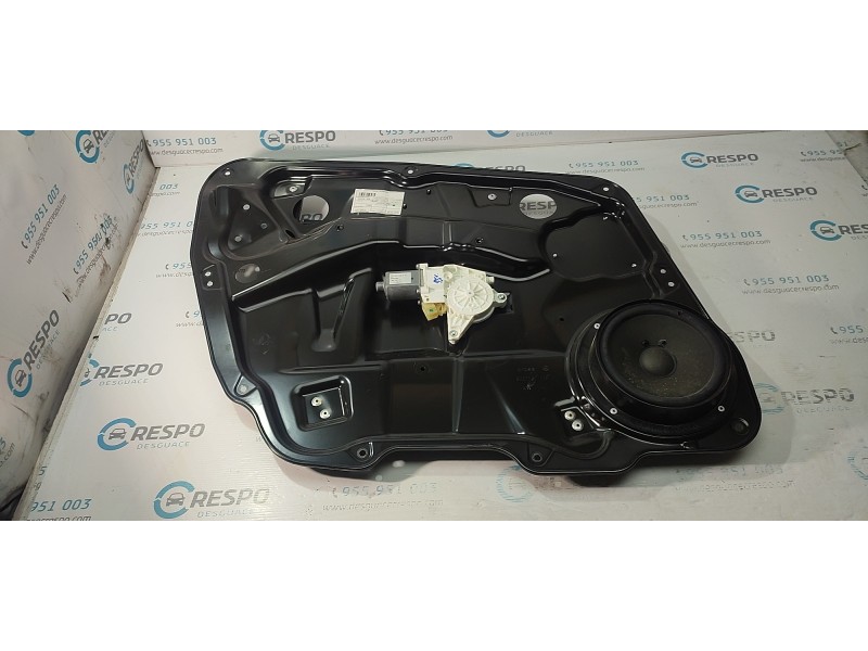 ELEVALUNAS DELANTERO IZQUIERDO A1645405806  - imagen 1