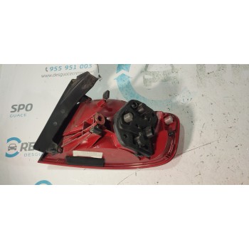 PILOTO TRASERO IZQUIERDO 8K5945095D  - miniatura 4