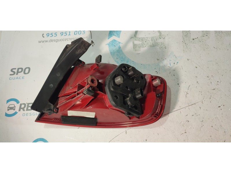 PILOTO TRASERO IZQUIERDO 8K5945095D  - imagen 4