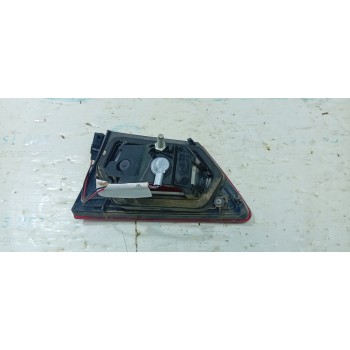 PILOTO TRASERO IZQUIERDO INTERIOR  - miniatura 2