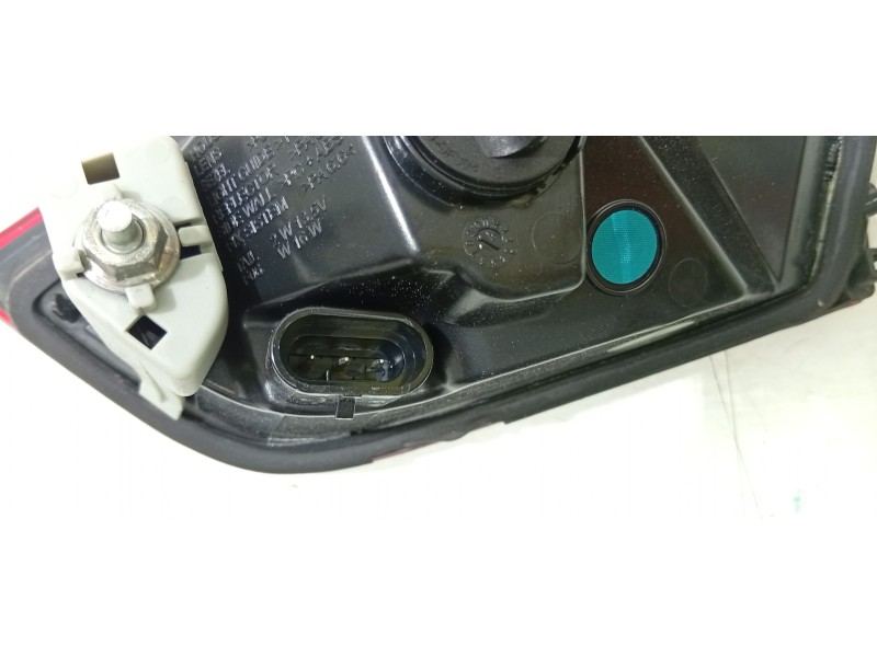 PILOTO TRASERO IZQUIERDO INTERIOR 06700046820  - imagen 2