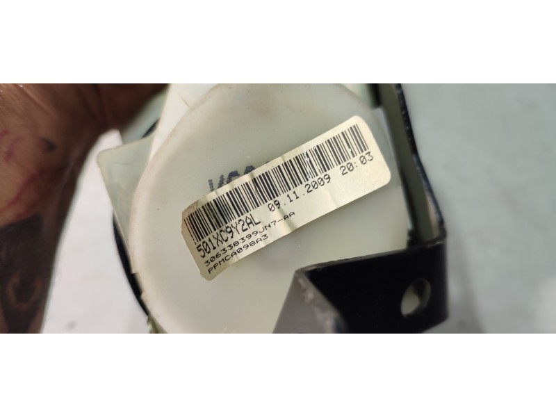 CINTURON SEGURIDAD TRASERO DERECHO  - imagen 2