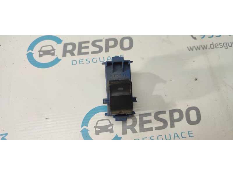 MANDO ELEVALUNAS DELANTERO DERECHO 8481005070  - imagen 1