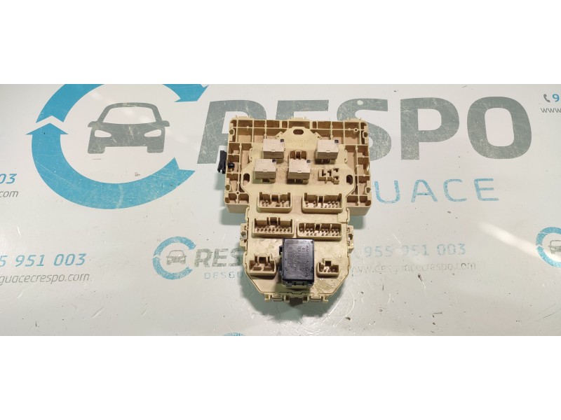 CAJA RELES / FUSIBLES 3677079J41  - imagen 1