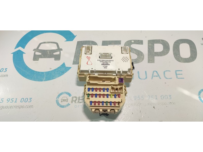 CAJA RELES / FUSIBLES 3677079J41  - imagen 3