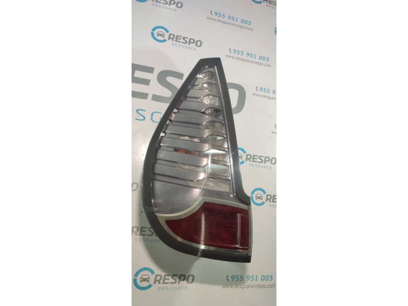 PILOTO TRASERO IZQUIERDO 265558940R  - imagen 1