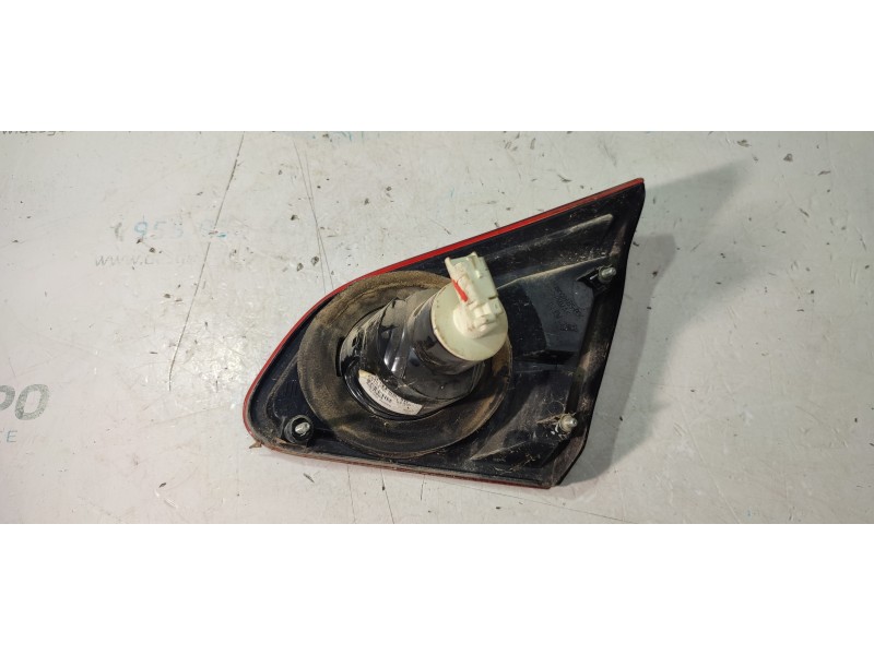 PILOTO TRASERO IZQUIERDO INTERIOR 26555JD800  - imagen 2