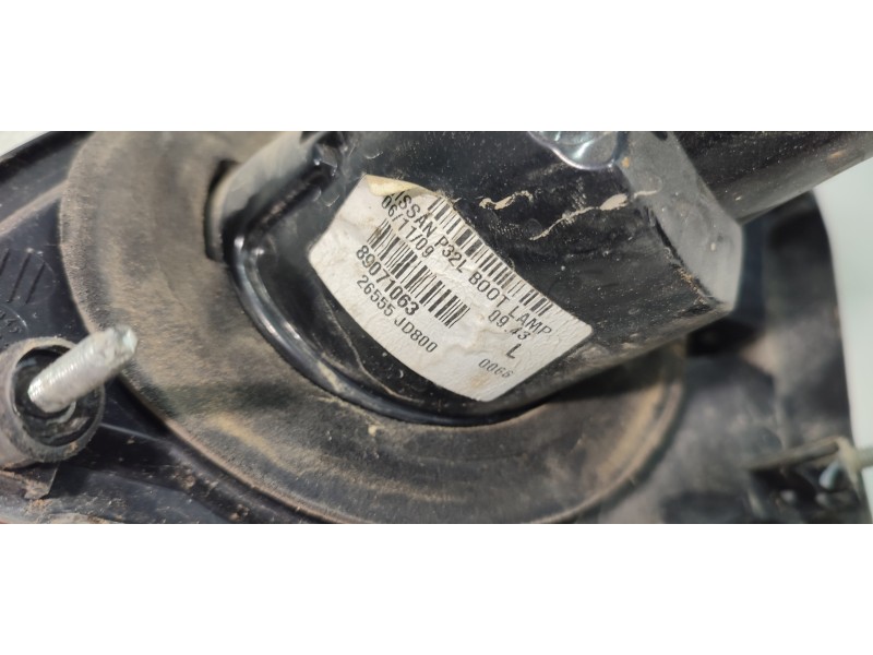 PILOTO TRASERO IZQUIERDO INTERIOR 26555JD800  - imagen 3