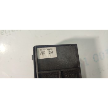 MANDO ELEVALUNAS DELANTERO DERECHO 254111KA5A  - miniatura 2