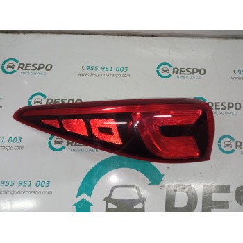 PILOTO TRASERO DERECHO 92402F10 