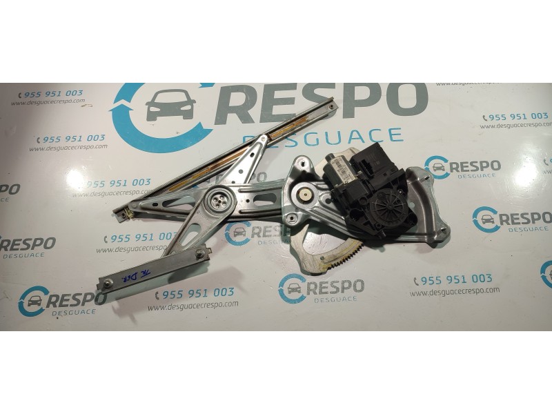 ELEVALUNAS TRASERO DERECHO 827303178R  - imagen 1