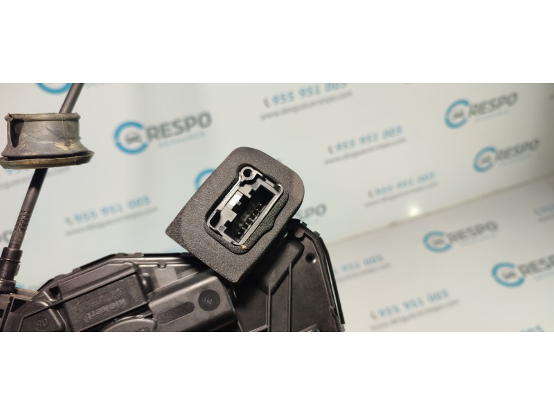 CERRADURA PUERTA TRASERA DERECHA 5TA839016E  - imagen 4