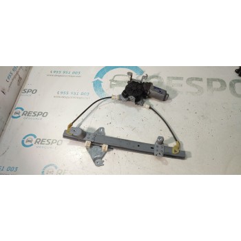 ELEVALUNAS TRASERO DERECHO 