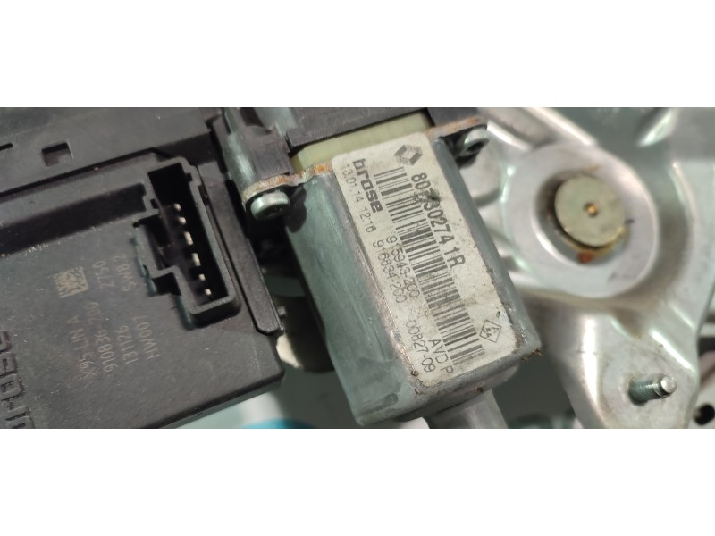 ELEVALUNAS DELANTERO DERECHO 807302741R  - imagen 2