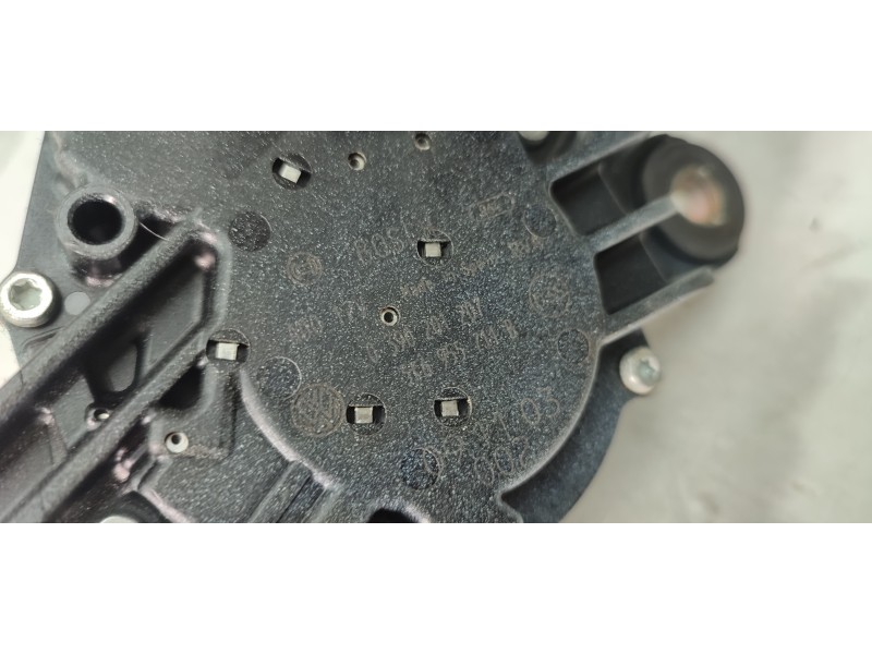 MOTOR LIMPIA TRASERO 5K6955711B  - imagen 2
