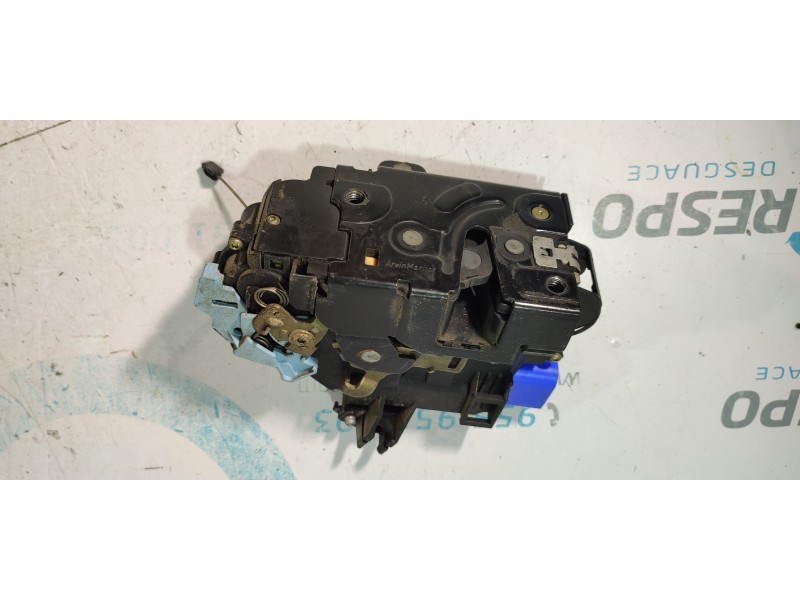 CERRADURA PUERTA DELANTERA DERECHA 3D1837016  - imagen 3