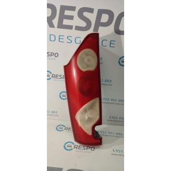 PILOTO TRASERO DERECHO 8200419945 