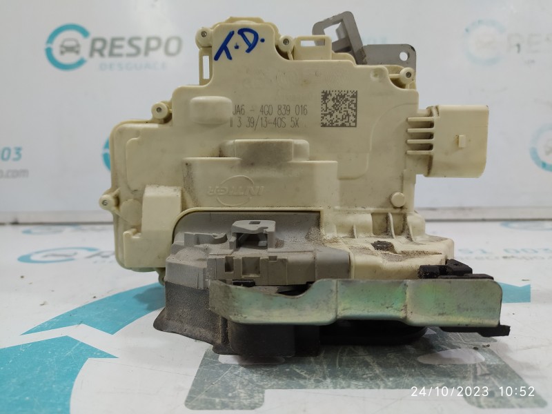 CERRADURA PUERTA TRASERA DERECHA 4G0839016  - imagen 1